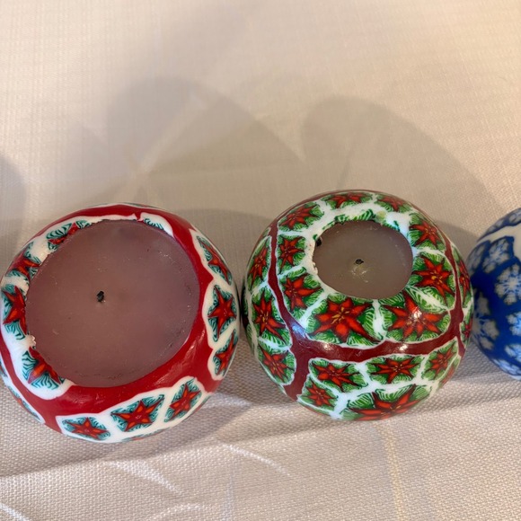 Christmas Holiday Candle Pillar & Sphere Ball Candle Set - Picture 5 of 7